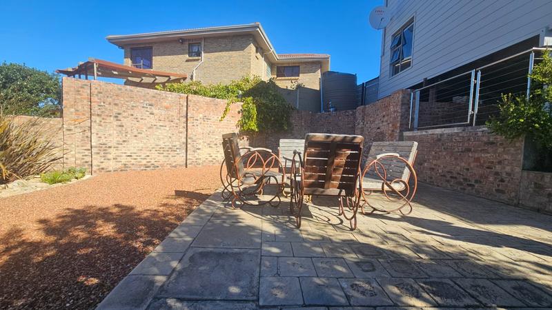 3 Bedroom Property for Sale in Dana Bay Western Cape